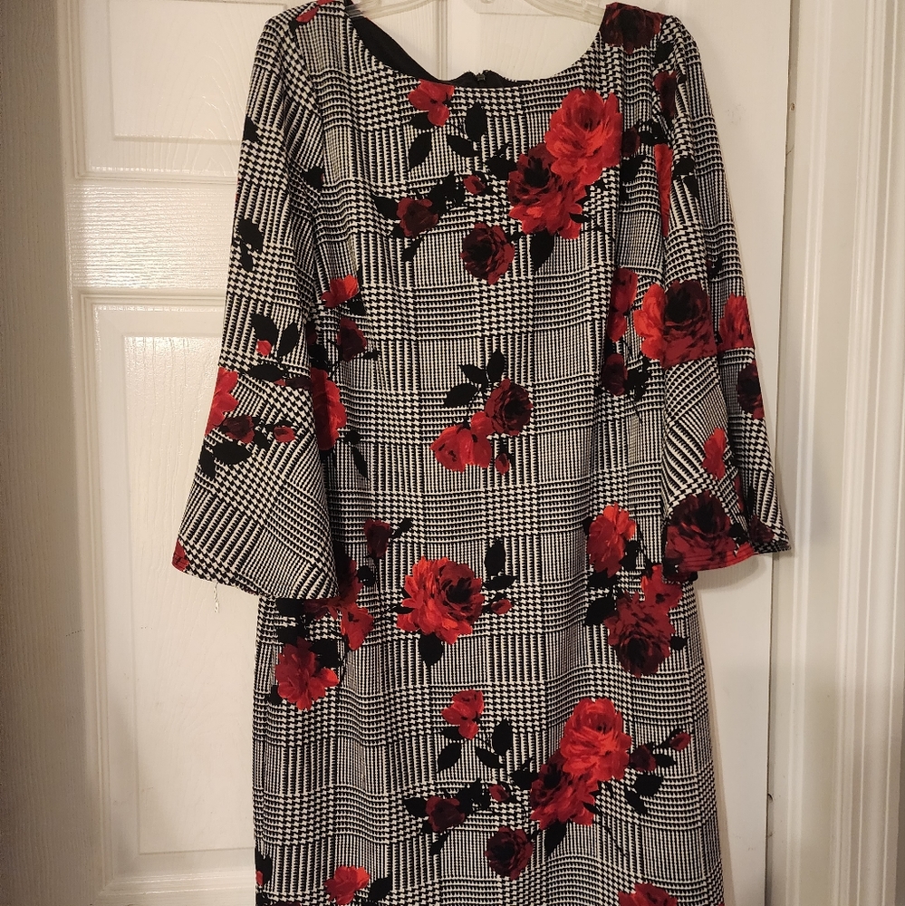 Houndstooth roses midi bell sleeve dress